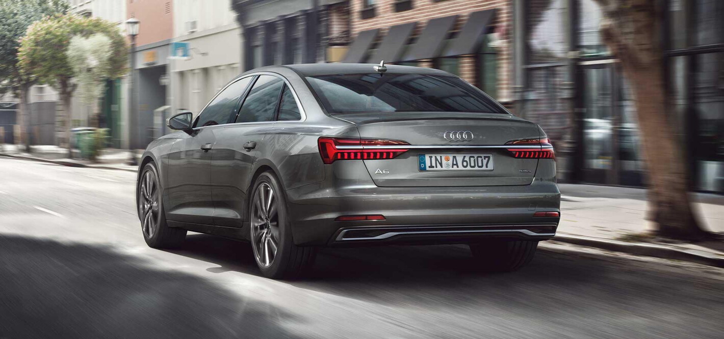 audi a6 Berline exterieur grijs achterkant