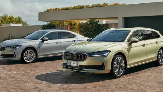 skoda superb combi iv exterieur