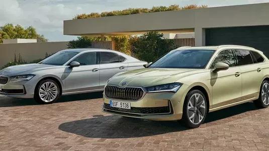 skoda superb combi iv exterieur