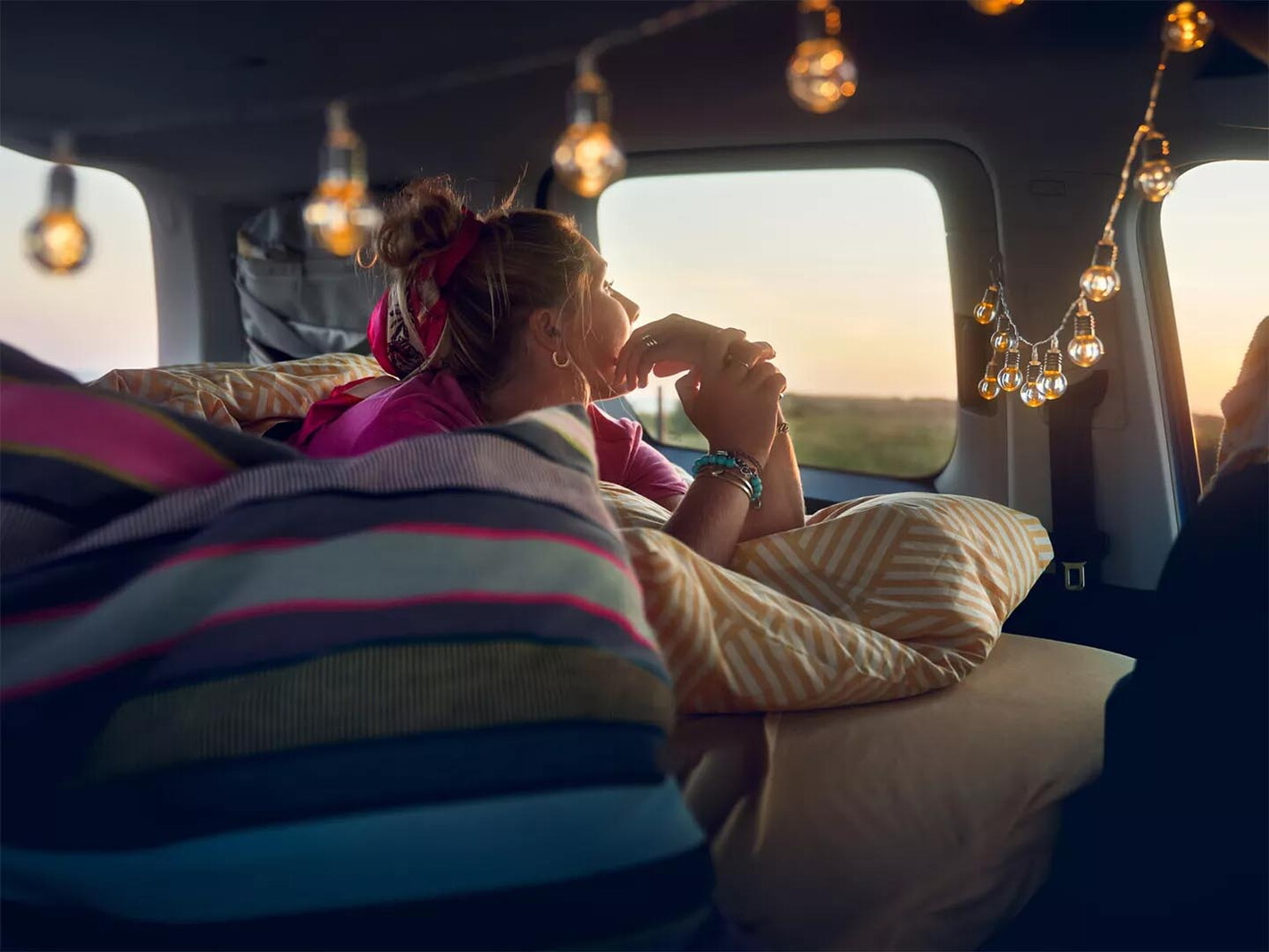 Liggen in de Volkswagen Caddy California