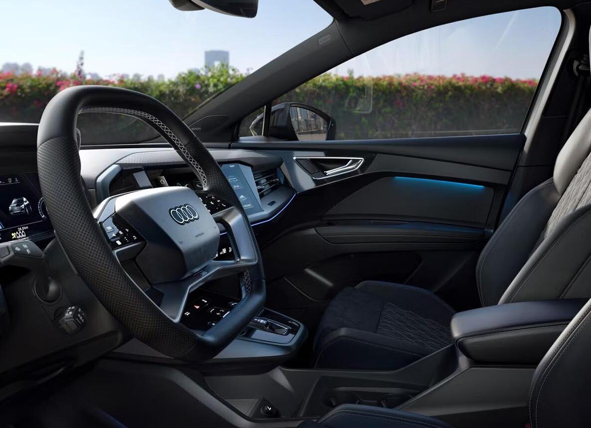 Audi Q4 Sportback e-tron interieur met sportieve zetels